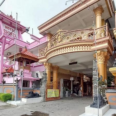 Hotel Shinta 1 Near Stasiun Kertosono Mitra Reddoorz Pelem Zewnętrze zdjęcie