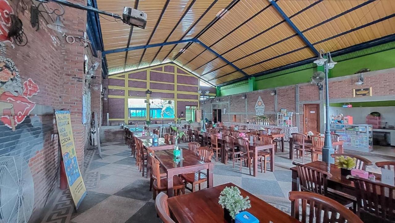 Hotel Shinta 1 Near Stasiun Kertosono Mitra Reddoorz Pelem Zewnętrze zdjęcie